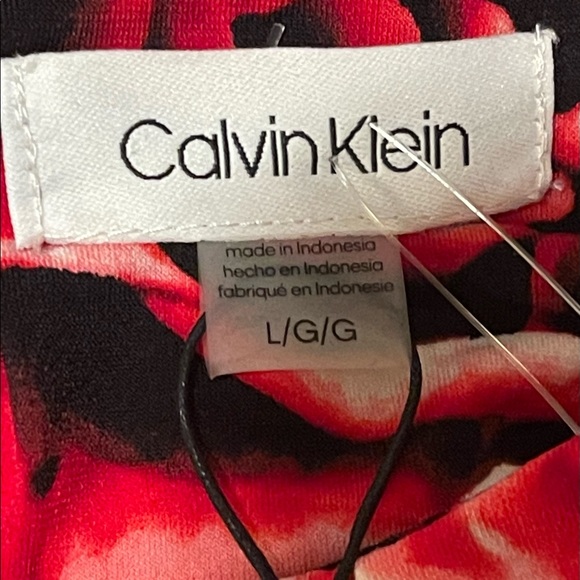Calvin Klein Sleeveless top - Flower Print print - Picture 5 of 5